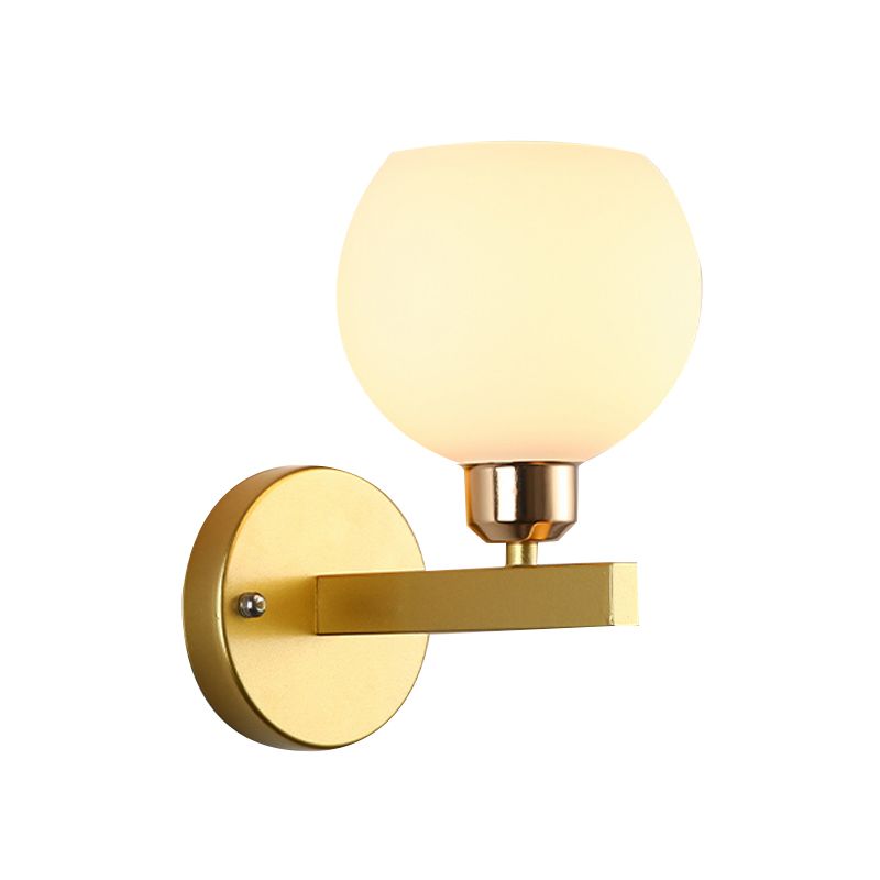 Modern Style Wall Light Simple Wall Mount Light with Iron for Dining Room