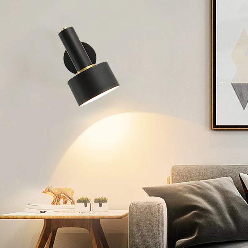Metal Geometric Shape Wall Sconce Modern Style 1-Light Wall Light Fixture