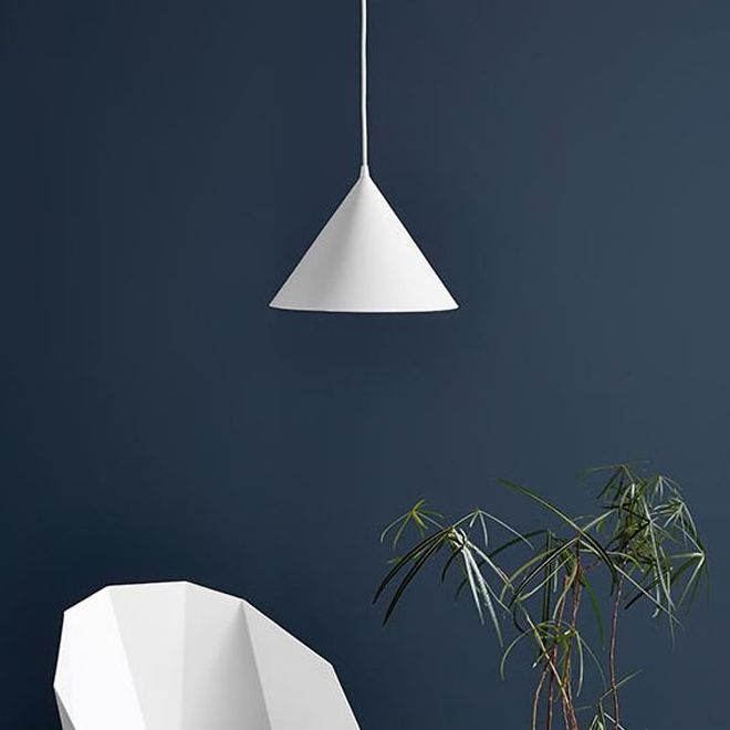 Gelakte ijzeren led hanglamp in moderne creatieve stijl acryl taps toelopende macaron hangende lamp