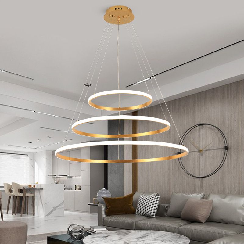 Fissaggio del lampadario minimalismo a 3 livelli lampadario a LED in metallo