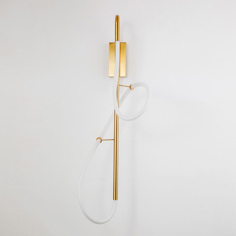 Gold Linear LED Wall Lamp in Modern Creative Style Wrought Iron Wall Sconce with Silicone Shade