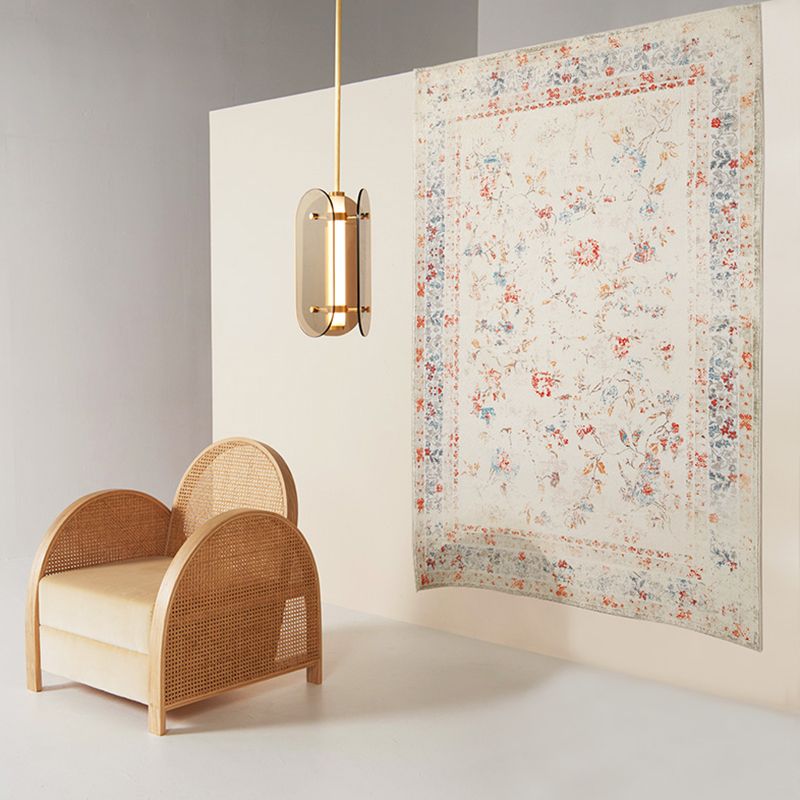 Whitewashed Victoria Area Rug Floral Print Carpet Polypropylene Easy Care Rug for Home Decoration