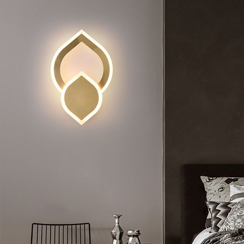 2-Light Wall Sconce Light Modern Metal Wall Sconce Lighting in Gold