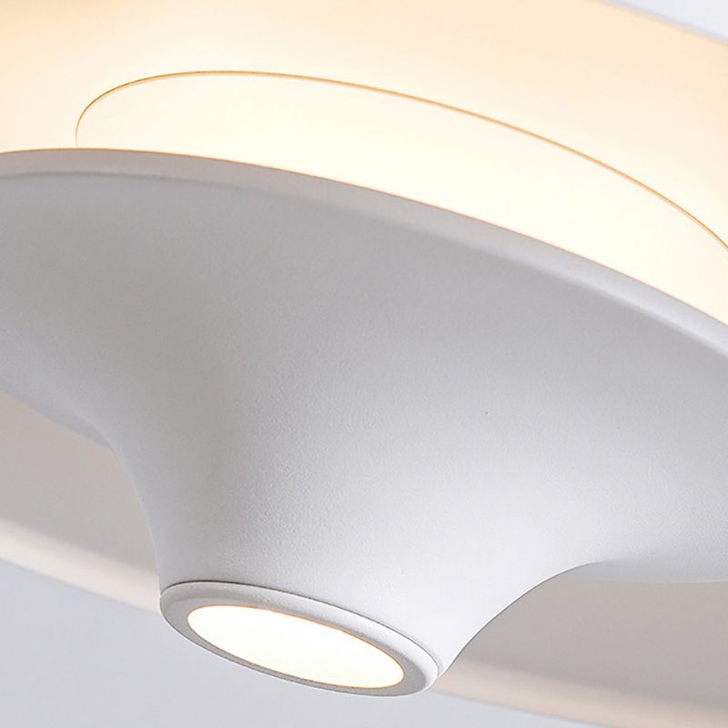 Pendentif en forme d'OVNI nordique Pendoir suspendu coloré pour le salon