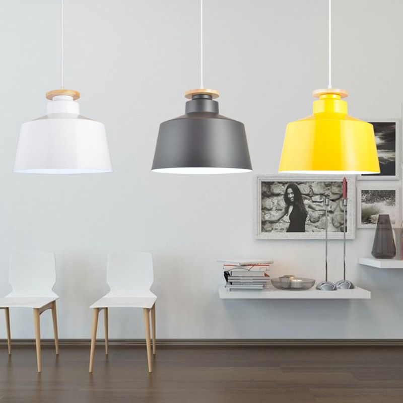 Wooden Top Hanging Light Fixture Minimalist Metal Pendant Ceiling Light for Restaurant