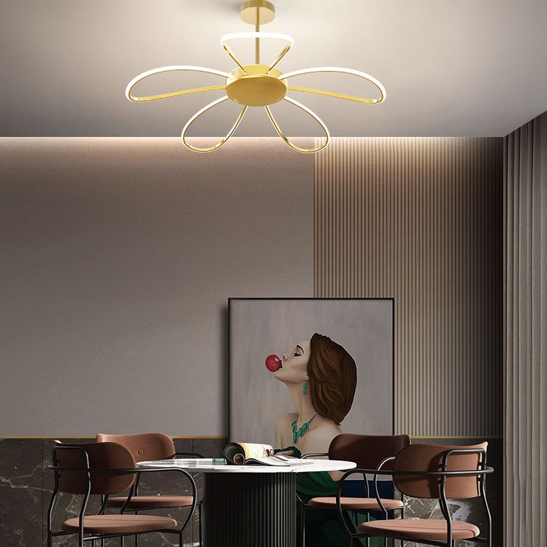 Lampada del lampadina a fiore Simple Metal Living Soggio