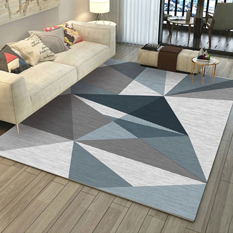 Grey-Brown Tone Modern Area Rug Polyester Triangle Print Rug Non-Slip Backing Indoor Rug for Living Room