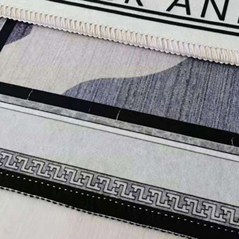 White Plants Carpet Polyester Modern Carpet Non-Slip Backing Carpet for Living Room