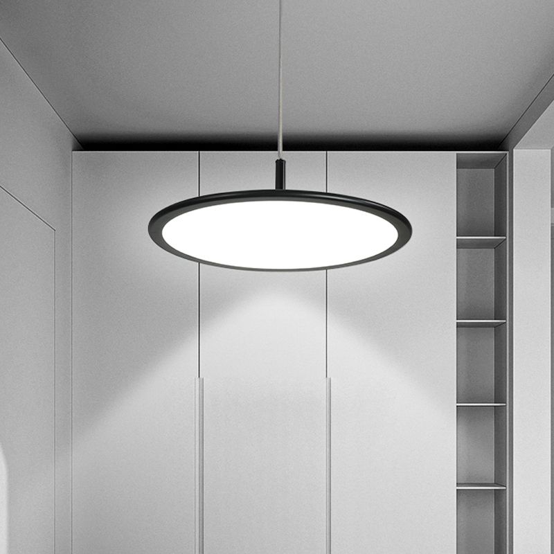 Salle de salle à manger en forme de disque