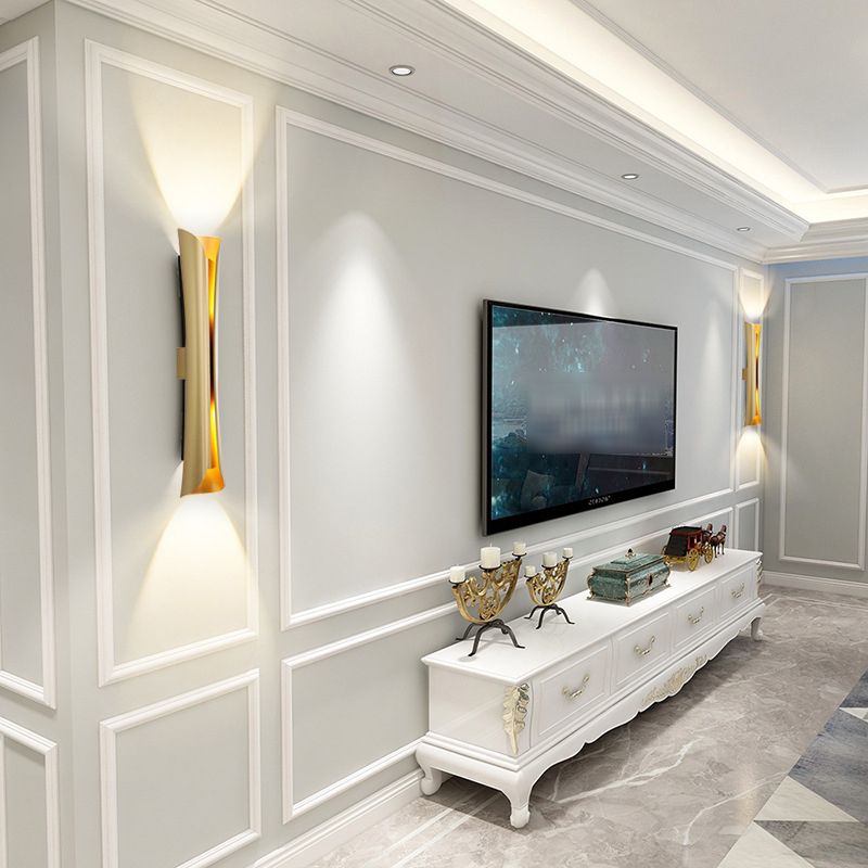 Metal Geometric Shape Wall Lighting Modern Style 2 Lights Wall Mounted Light Fixture