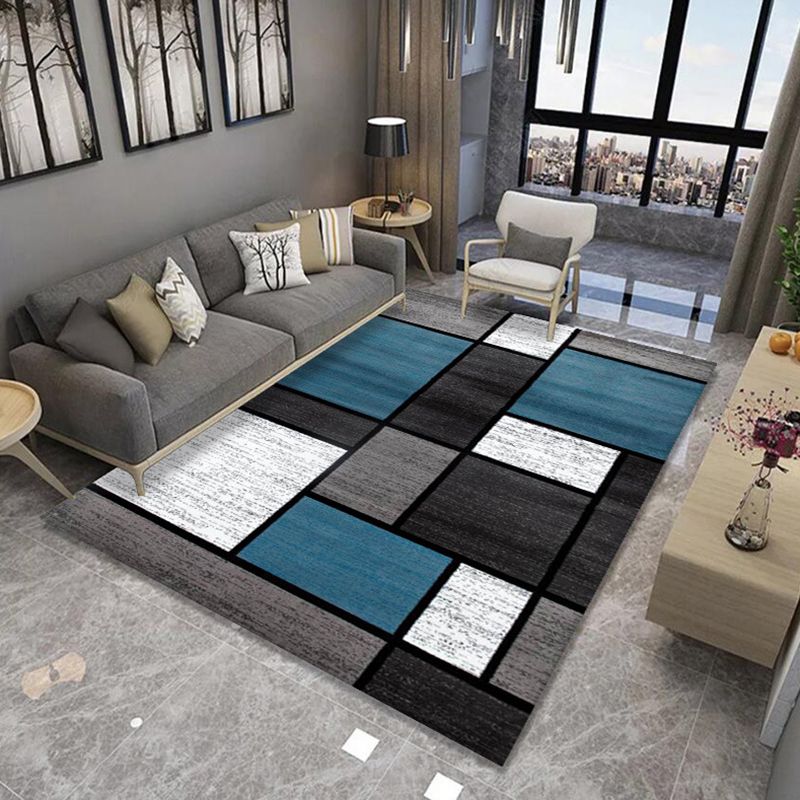 Contemporary Triangle Pattern Rug Polyester Carpet Washable Indoor Carpet for Home Decoration