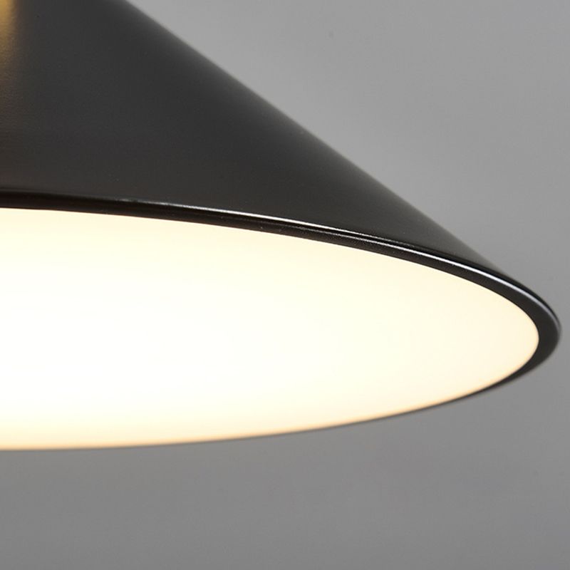 Elektroplate ijzerhanglamp in moderne creatieve stijl taps toelopend indoor hanglampje