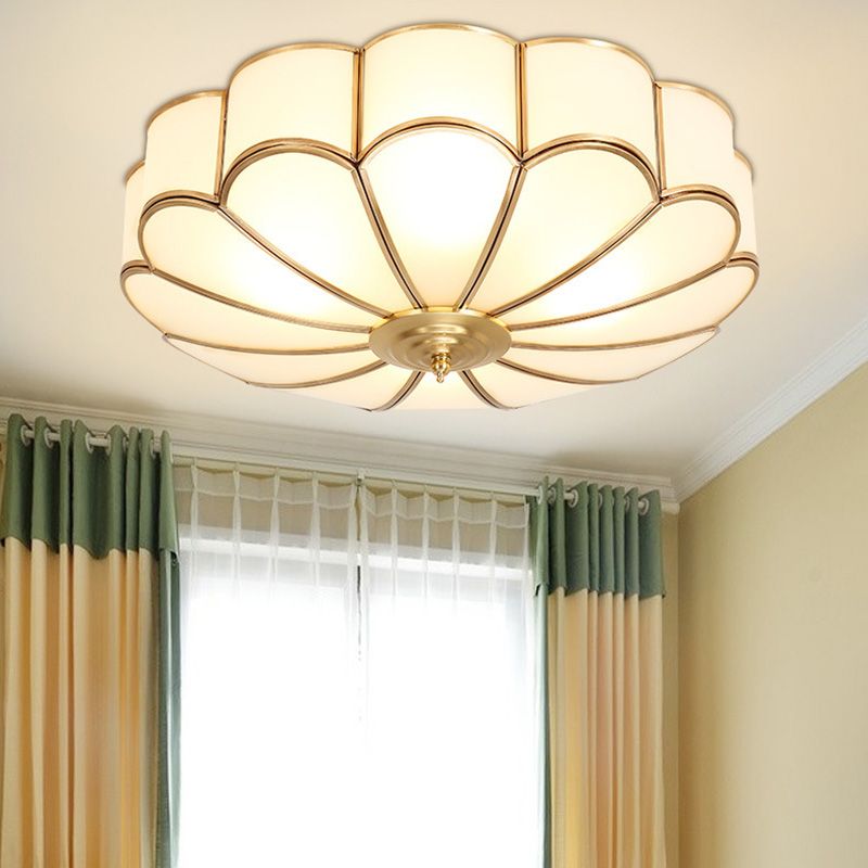 Flower Bedroom Flush Montaggio Soffitto Light Fixture Classic Glass Brass Flush Montaggio Soffitto Light