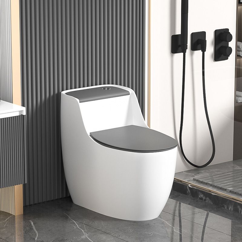 Modern Floor Mounted Ceramic Toilet One Piece Flush Toilet with Toilet Seat