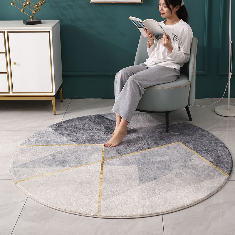 Modern Round Rug Abstract Pattern Creative Rug Polyester Anti-Slip Rug for Living Room