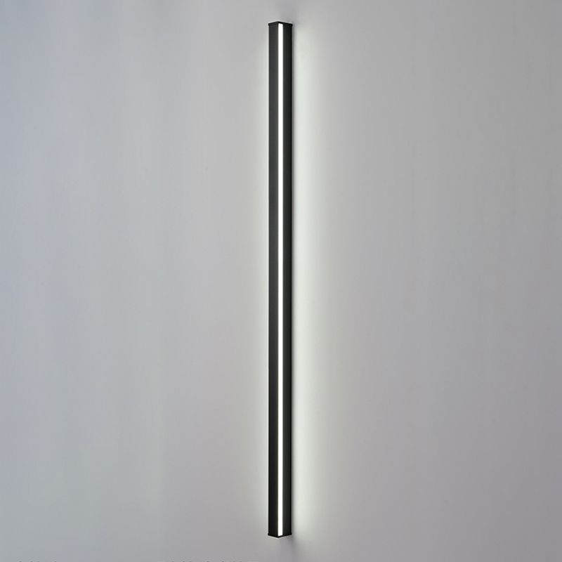 Linear Shape Metal Wall Lighting Modern Style 1-Light Wall Mounted Light in Black