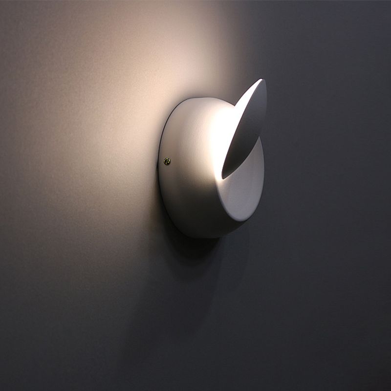 Modern Minimalist Style Rotatable Circular Wall Sconce Lighting Metal Wall Light