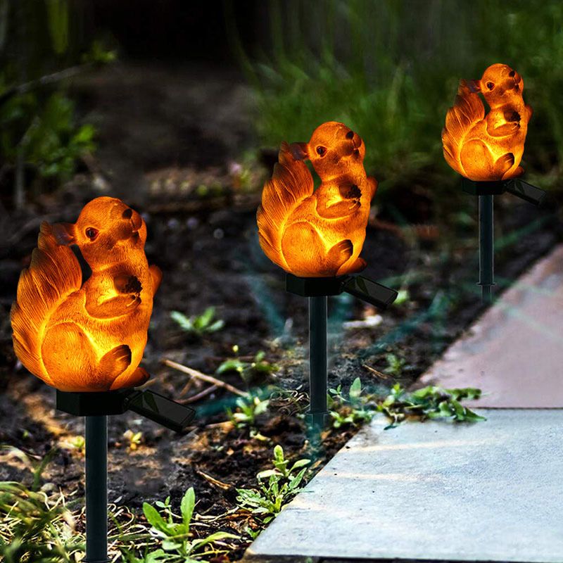 Resin Squirrel Solar Powered Stake Light Cartoon Brown LED Ground Lamp for Driveways