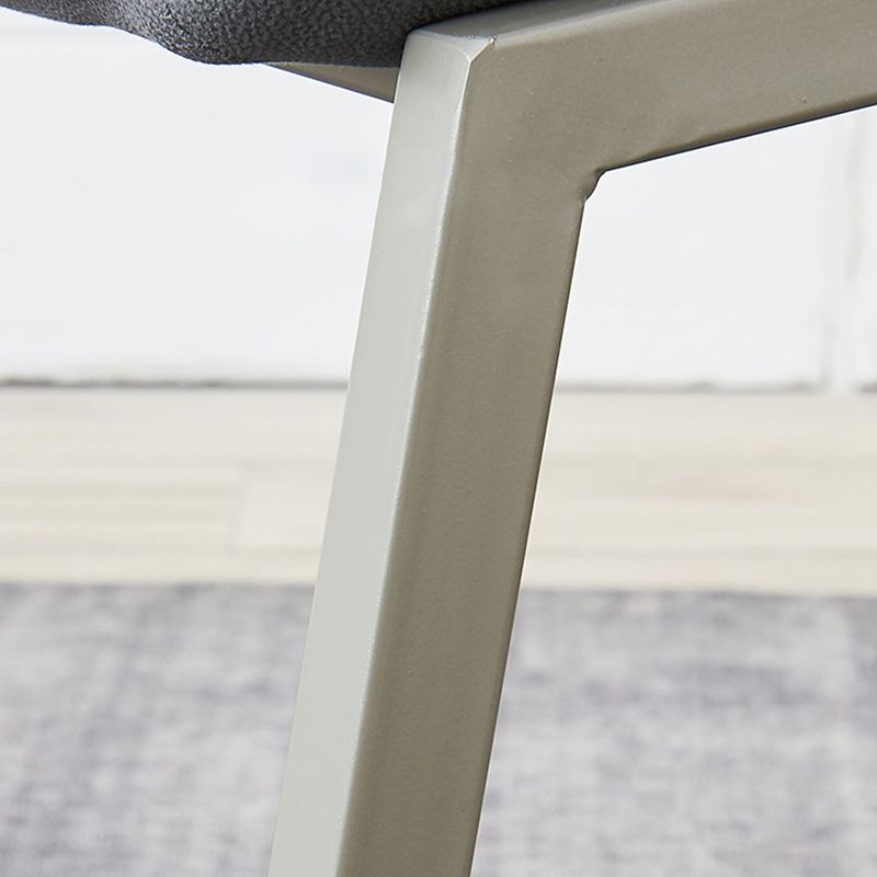 Chaise de salle à manger de style contemporain Chaise d'appoint à accoudoirs à oreilles en métal pour cuisine (Ensemble de 2)