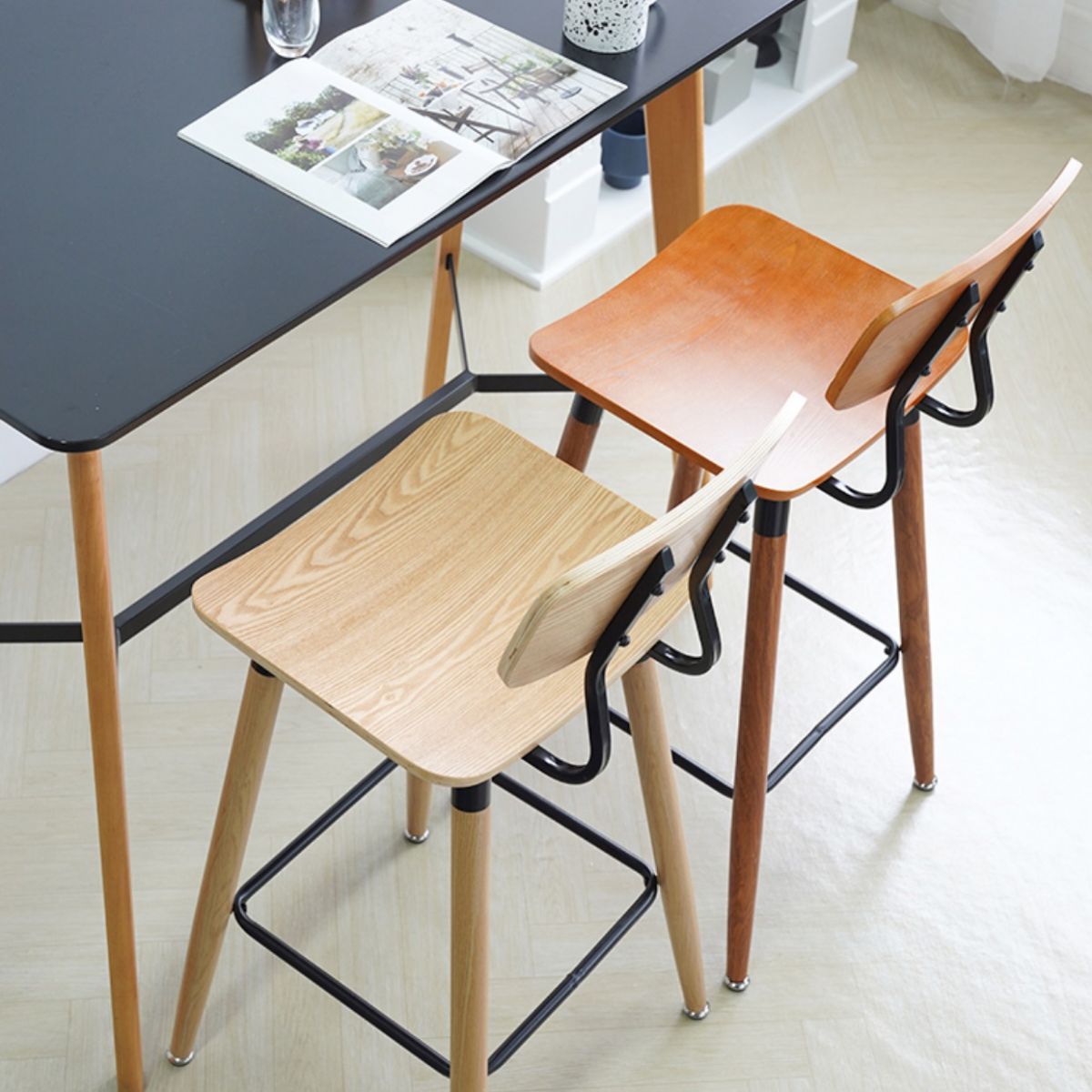 Contemporary Low Back Saddle Seat Bar Stools with Metal Base
