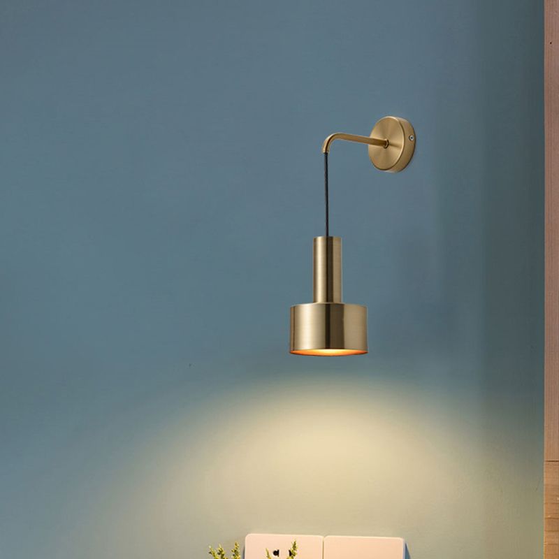 Lámpara dorada de pared de la pared posmoderna de pared montada de pared para el dormitorio