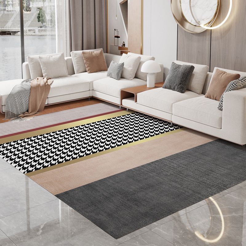 Modern Geometric Soft Rug Rectangle Dark Color Loom Rug for Bedroom