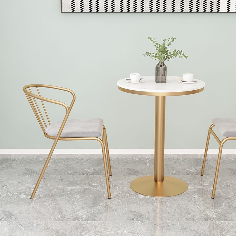 Metal Traditional Luxury Round Table White Stone Top Table with Pedestal Base
