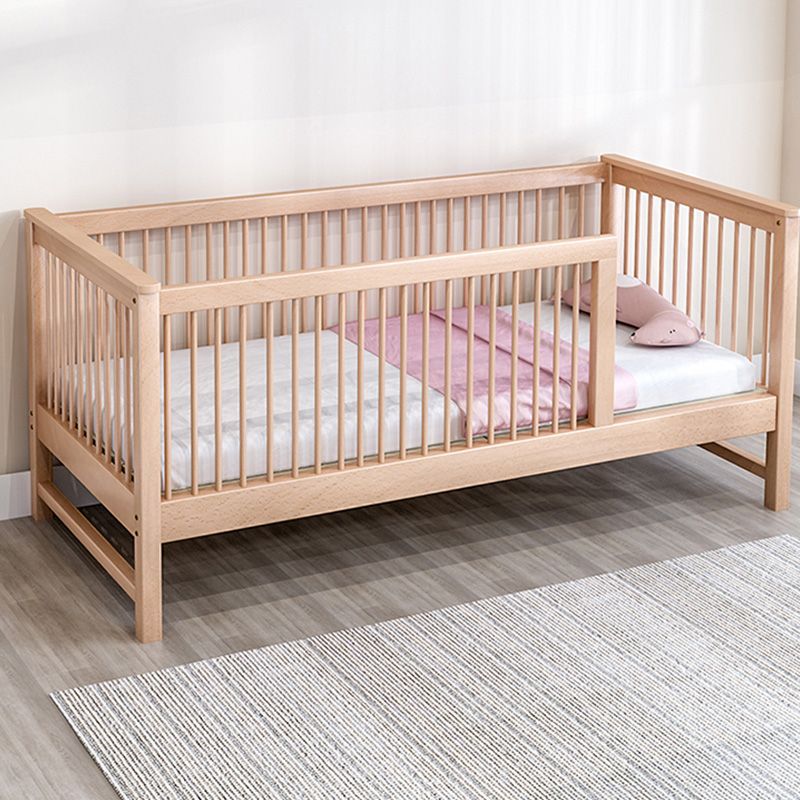 Farmhouse Style Beech Crib Solid Wood Baby Crib with Guardrails