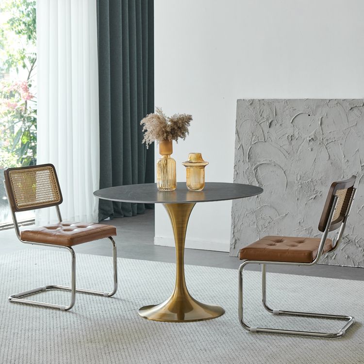 Round Dining Table Traditional Luxury Dining Table with Tulip Base