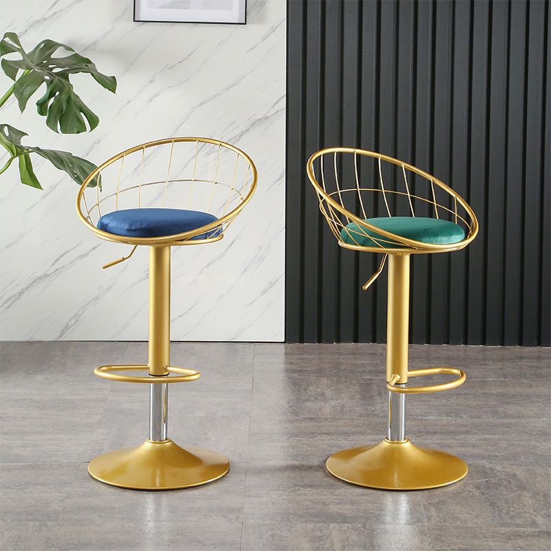 Taburete de bar ajustable Glam, taburete de bar con respaldo y reposapiés y giratorio