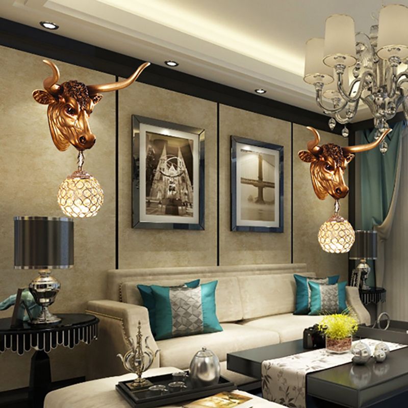 1 Light Globe Wall Lamp Country Gold Resin Sconce Lightture pour le salon avec Crystal Shade