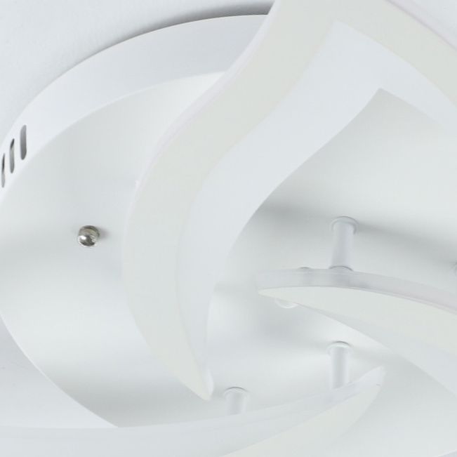 Flower Metal Ceiling Mounted Lamp Fixture Nordic LED White Ceiling Light Fixture