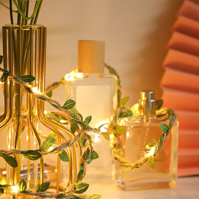 Green Vine String Lamp Nordic Plastic LED Indoor Lighting for Decoration
