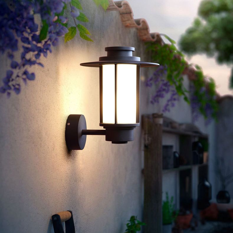 Industrial Style Outdoor Garden Wall Sconce Fixed Arm Waterproof Single Light Wall Lamp