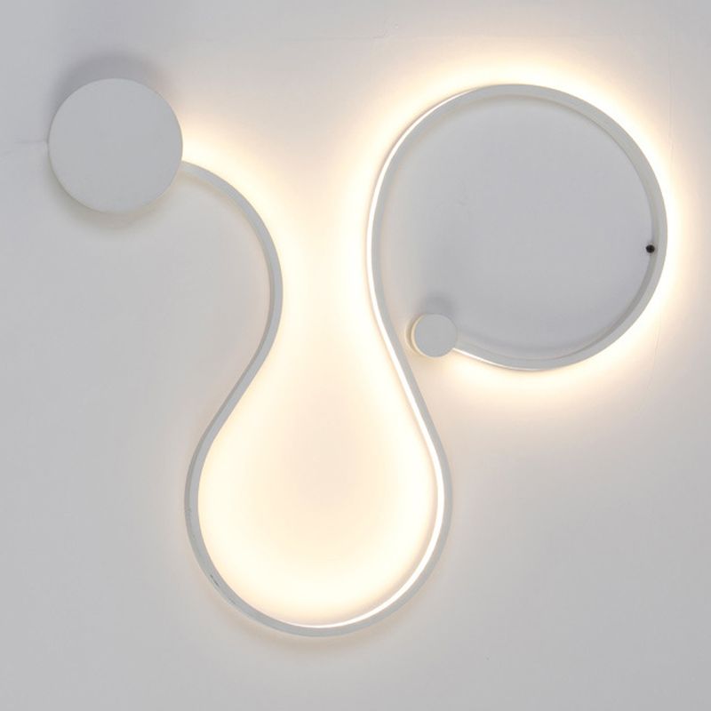 Simplicity Curvaceous Wall Sconce Light Living Room Background LED Wall Light