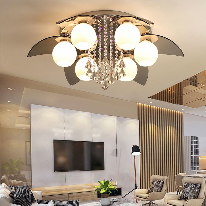 Lámpara de techo de globo de metal de estilo moderno y lujoso con montaje empotrado de cristal plateado y decoración de cristal