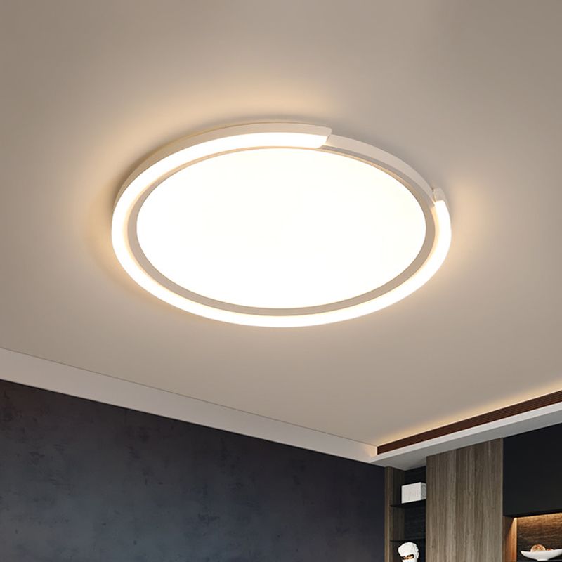 16"/19.5"/23.5" W Simple LED Flushmount White Round Close to Ceiling Lamp with Metallic Shade in Warm/White Light