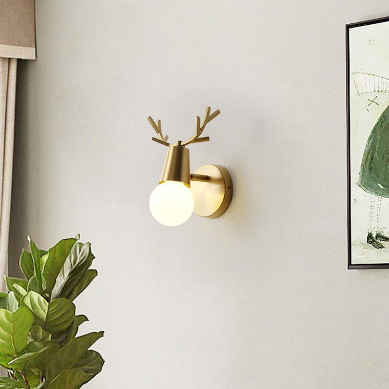 Contemporary Single Golden Wall Mounted Sconce Unique Metal Wall Light