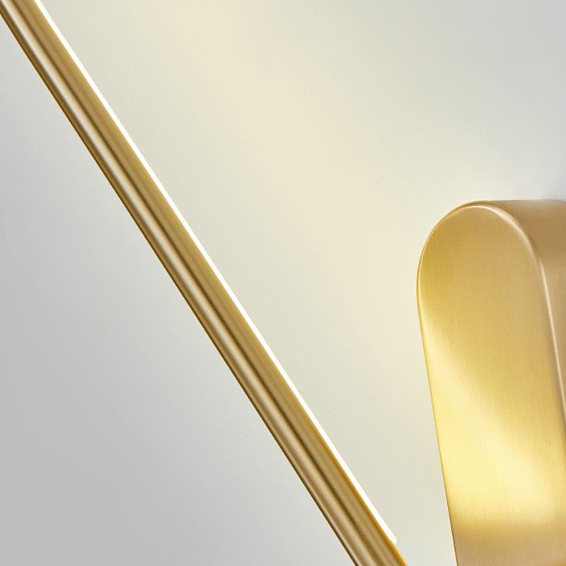 Moderne, prägnante Innenleitwandlampe Kupfer linearer Wandleuchten mit Acrylschatten