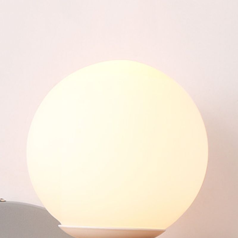 1-Light Round Shade without Plants Wall Sconce Modern Simple Style Glass Wall Lighting