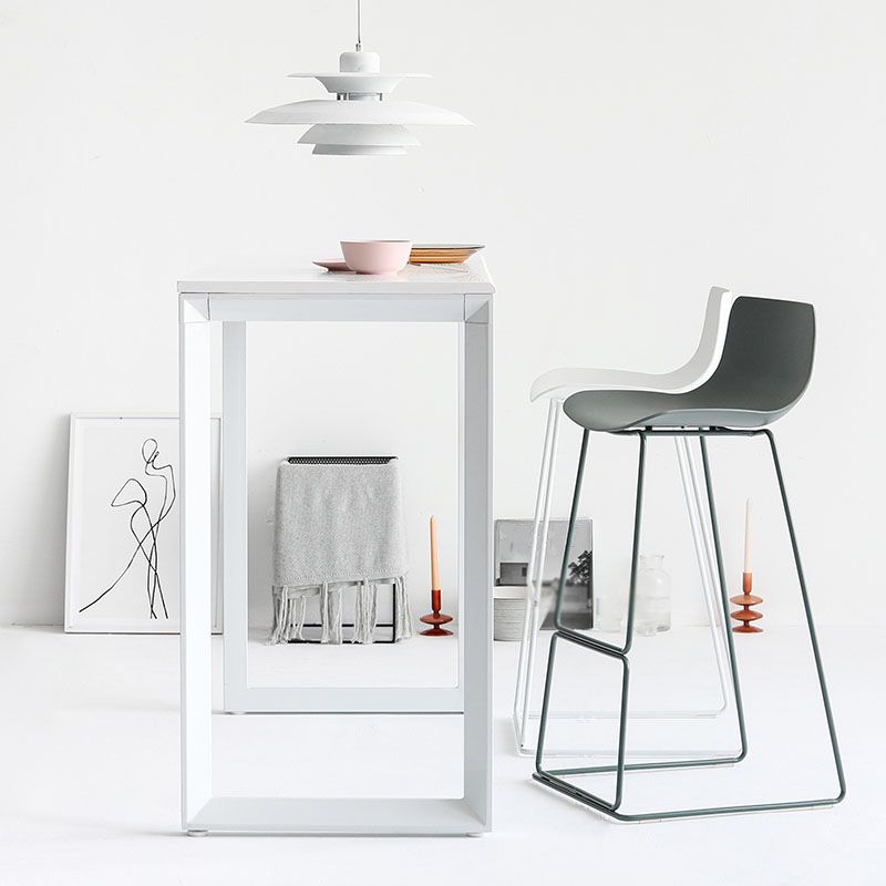 Modern Armless Backrest Counter Stool Steel Kitchen Bar Stool with Plastic Seat and Pedal
