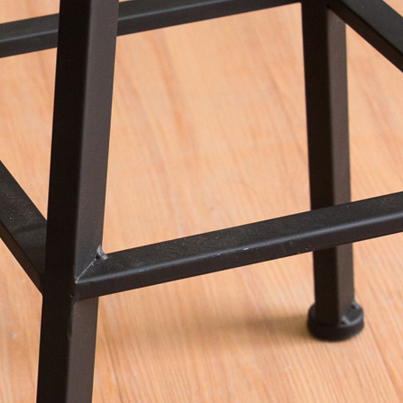 Modern Armless Counter Stool Iron Bar Stool with Wooden Seat and Pedal