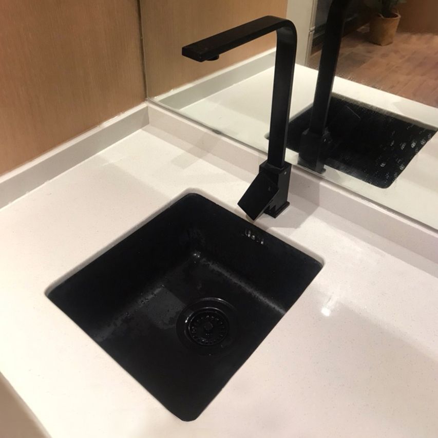 Black Stainless Steel Sink Single Bowl Undermount Sink with Basket Strainer