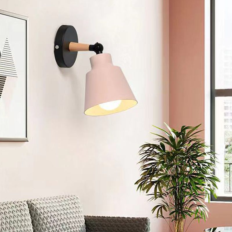 Nordic Metall Wall Light 5 "breite Makkaronwandleuchten mit Holz für Wohnzimmer