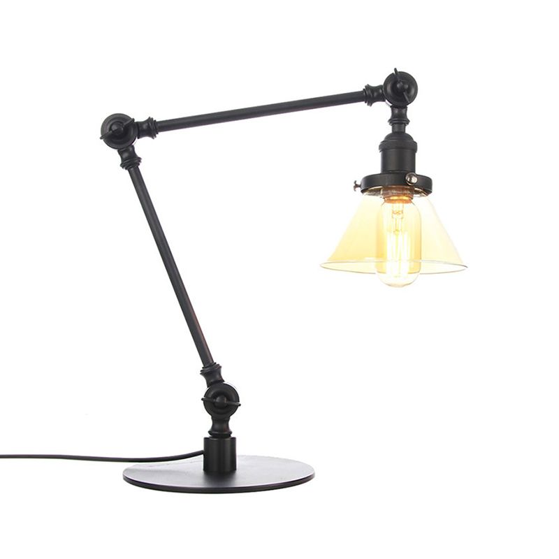 Table conique de style industriel clair Ambre / verre transparent et métal 1 lampe de table de chambre à coucher légère avec bras réglable en noir / laiton