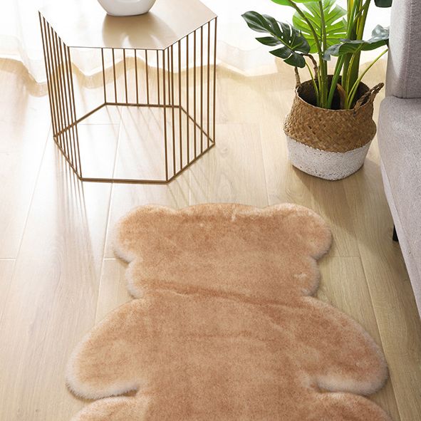 Lovely Bear shaped Rug Funky Solid Shag Carpet Polypropylene Washable Carpet for Home Decoration