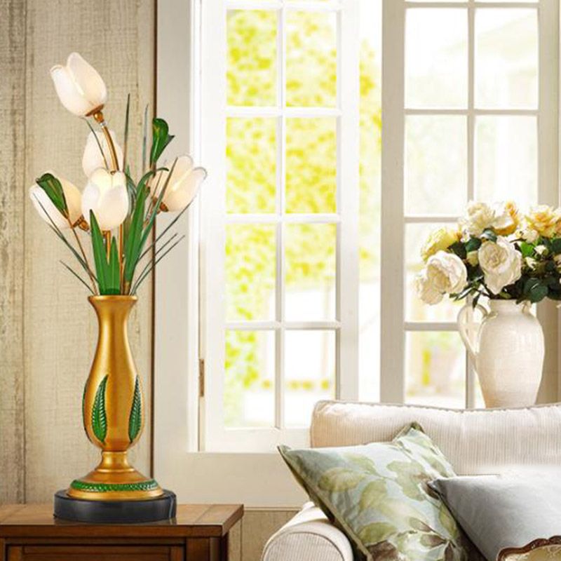 Lámpara de mesita de noche floral de jardín estadounidense 5 bombillas LEDA NIGHT MATIS LUZ en oro para sala de estar
