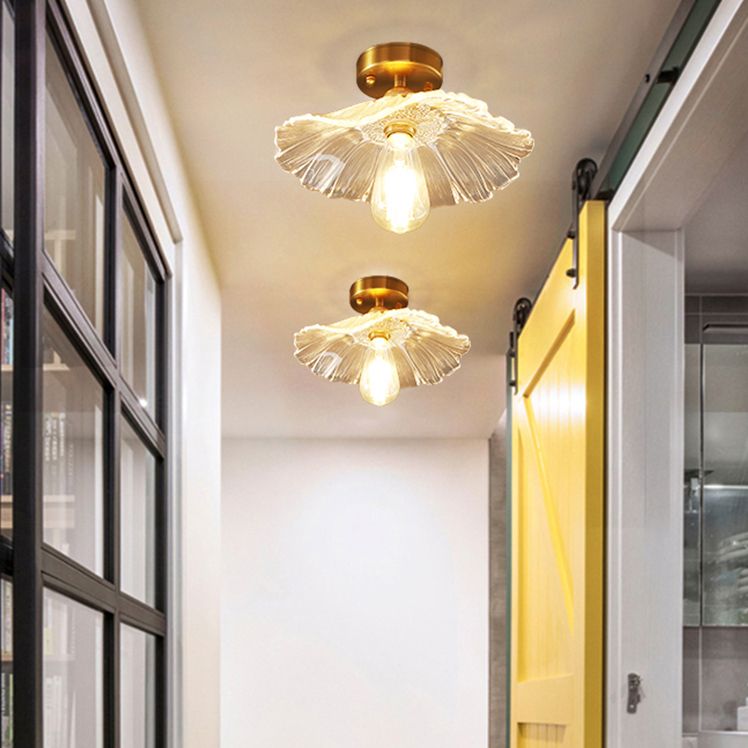 Cono de vidrio Semi Flush Mount Lighture Simple Semi Flush Light en latón