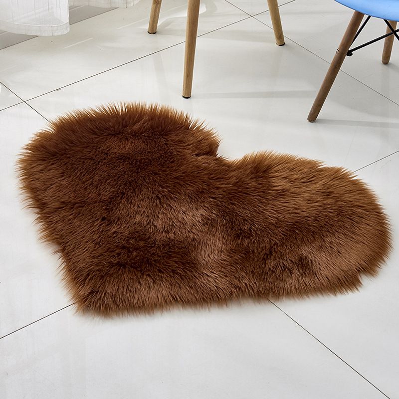 Multi-kleuren Noordse stijl Rug Faux Wol Plain Love Shape Tapijt Niet-slip achteruitgang Wasbaar huisdiervriendelijk tapijt voor thuis