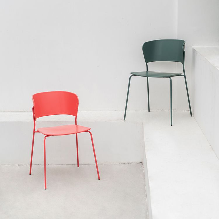 Sillas de comedor contemporáneas, sillas laterales sin brazos con patas de metal para cocina